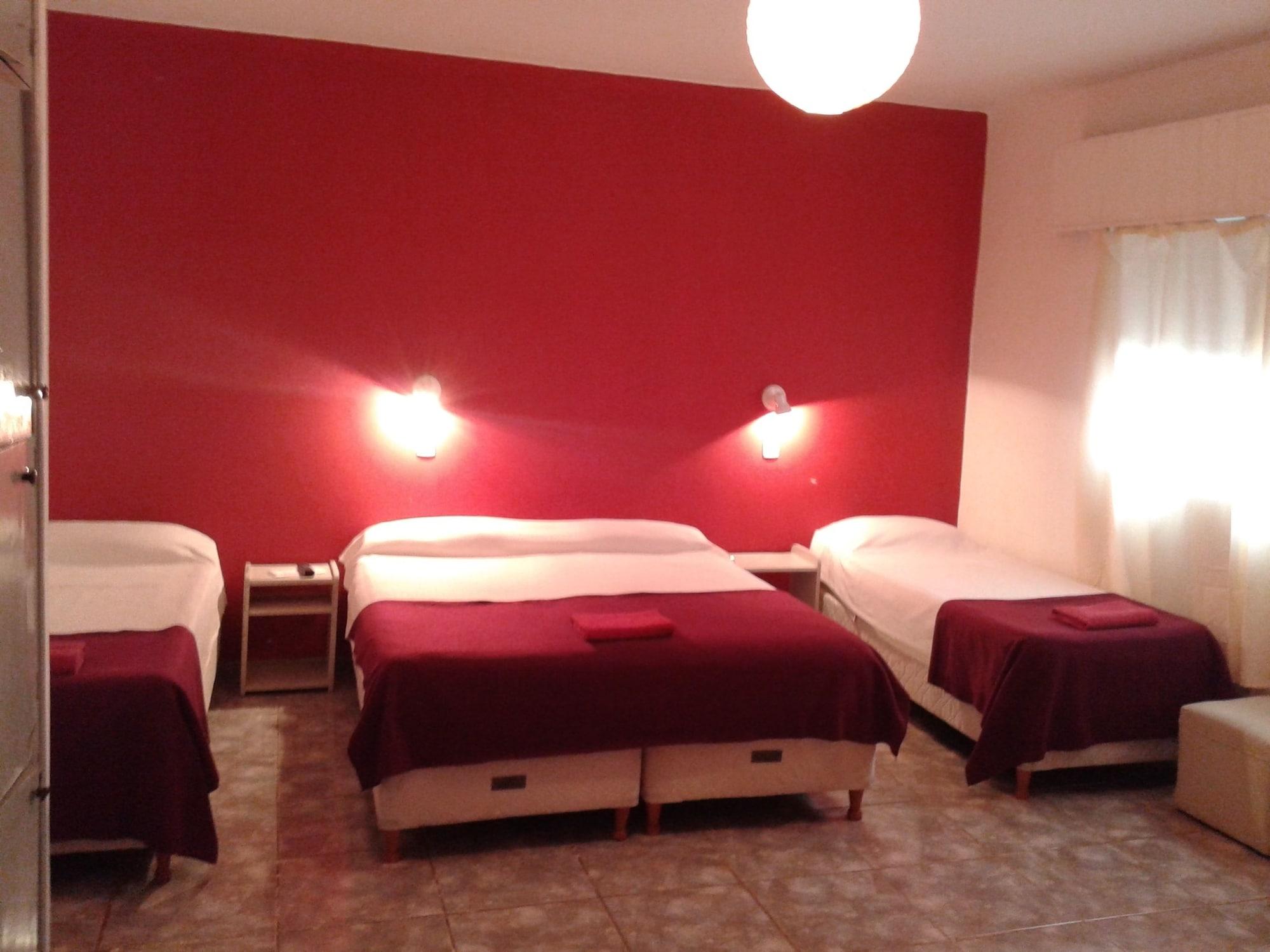Nuevo Hotel Misiones 푸에르토이과수 외부 사진