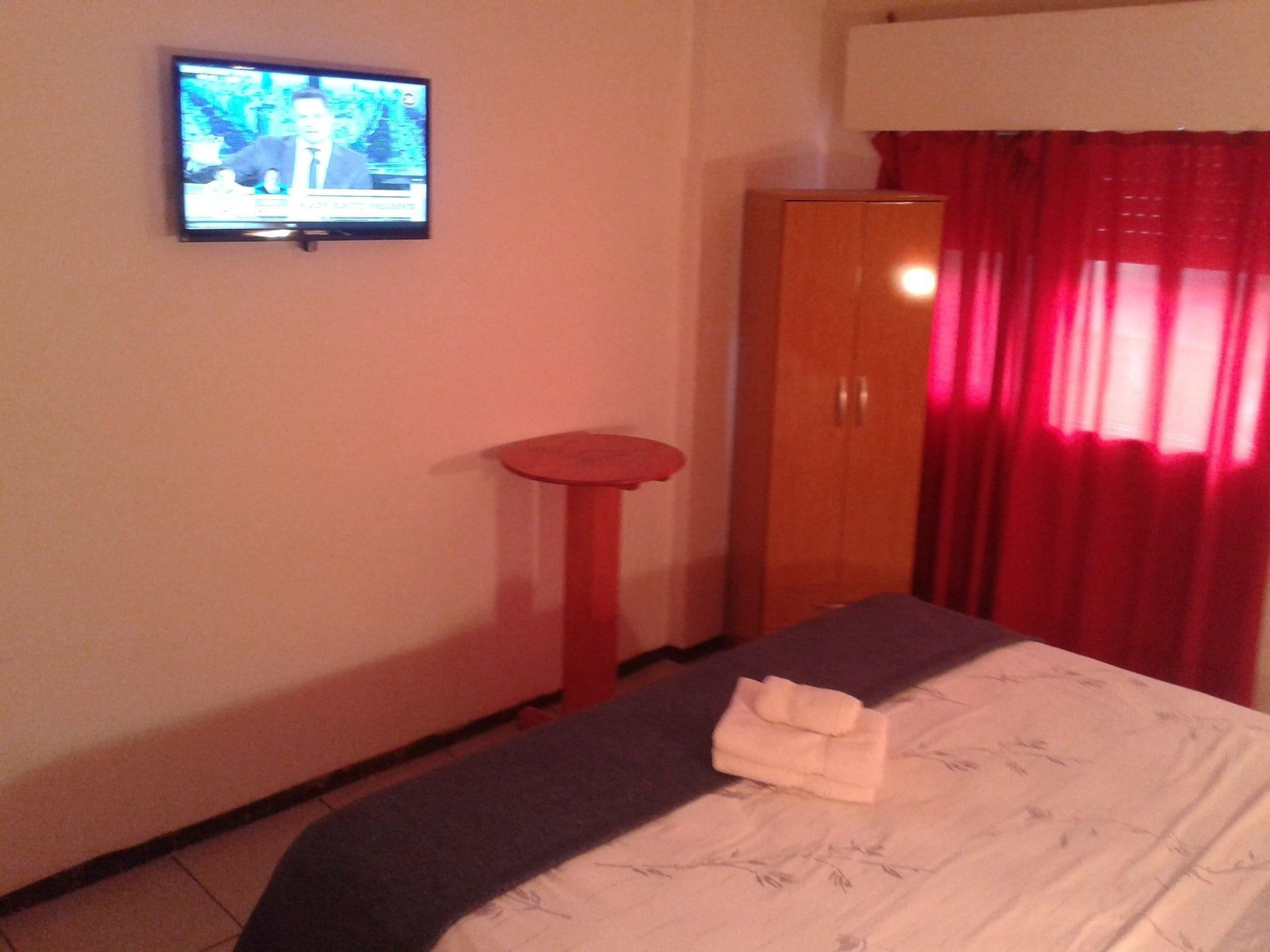 Nuevo Hotel Misiones 푸에르토이과수 외부 사진