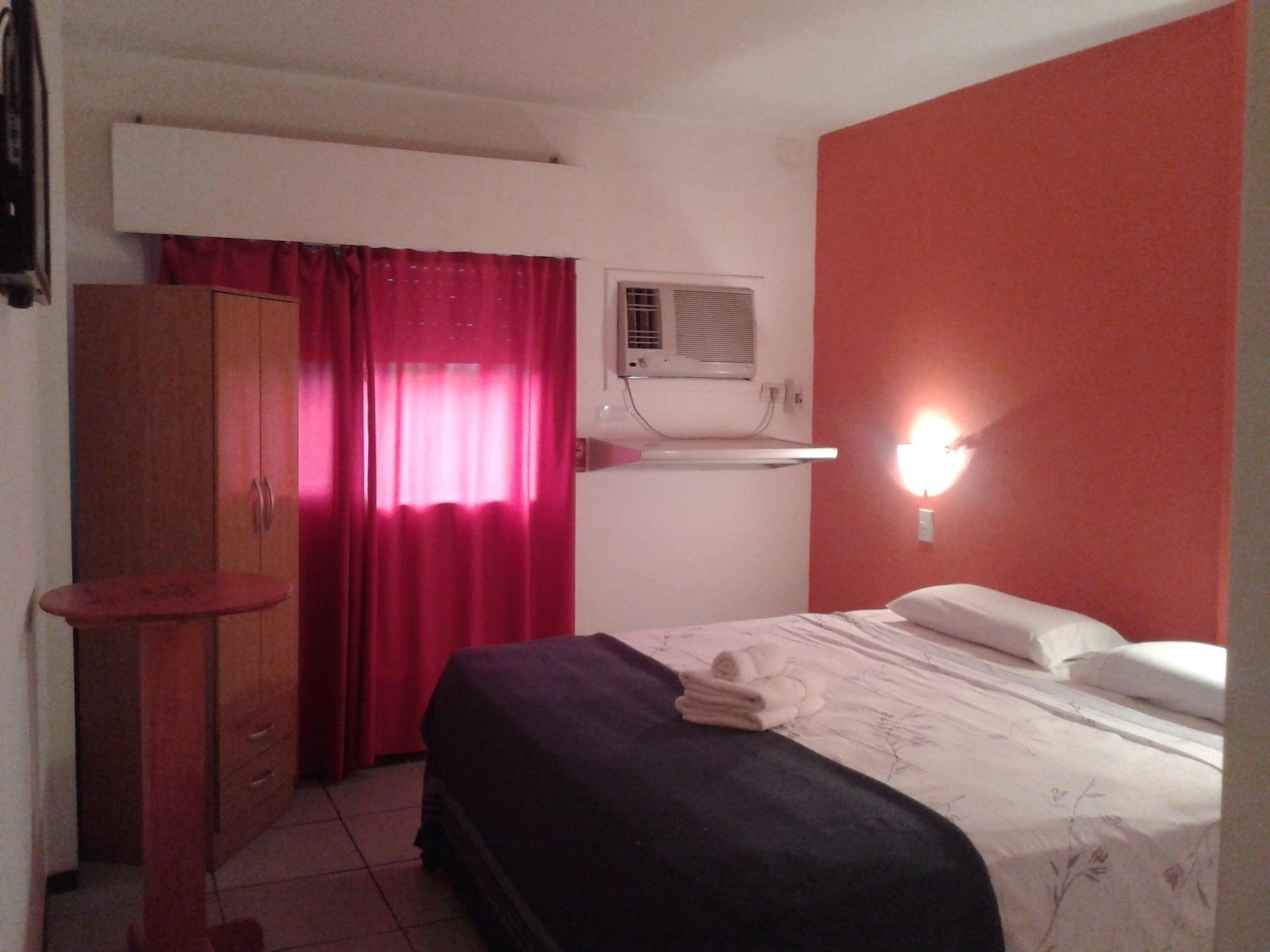 Nuevo Hotel Misiones 푸에르토이과수 외부 사진