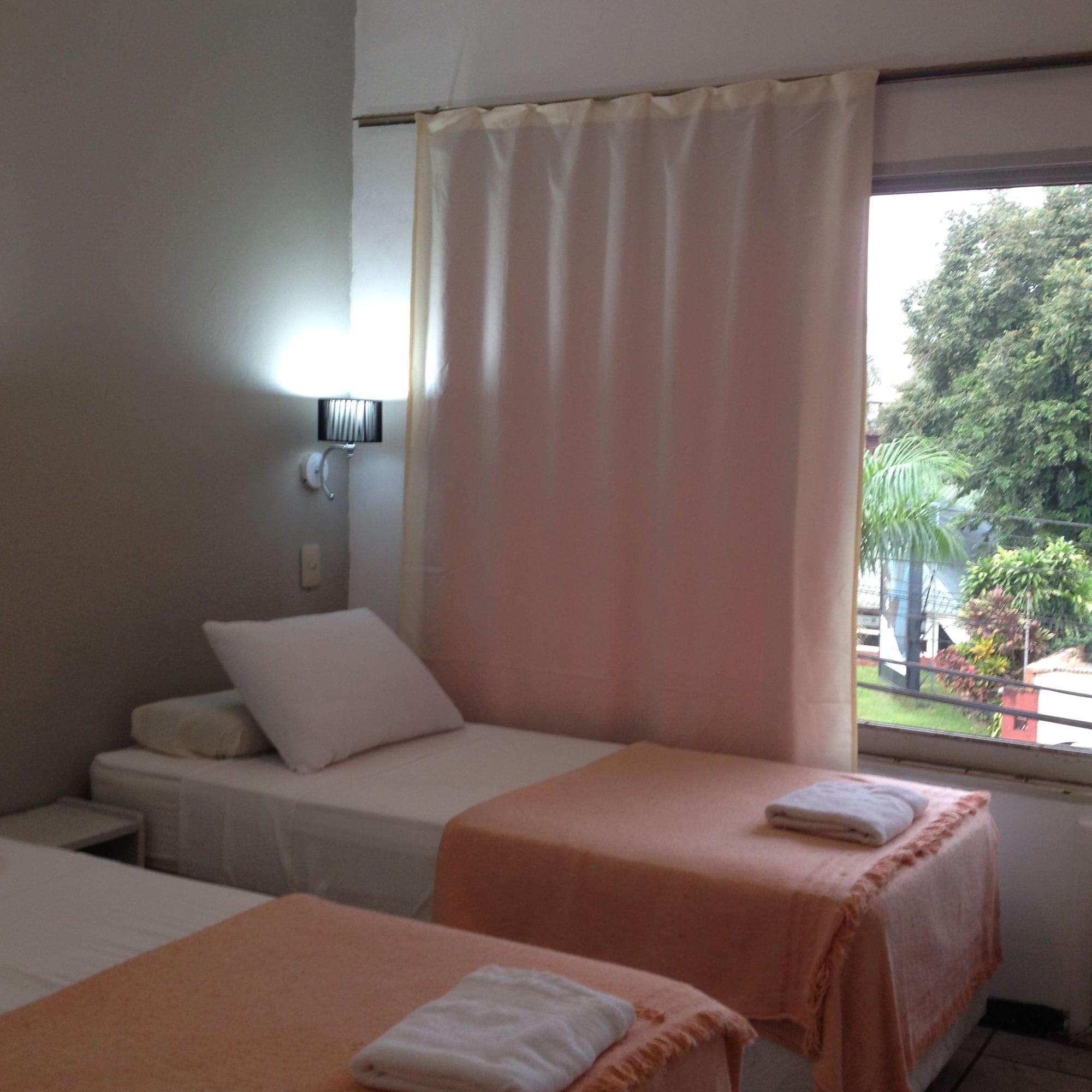 Nuevo Hotel Misiones 푸에르토이과수 외부 사진