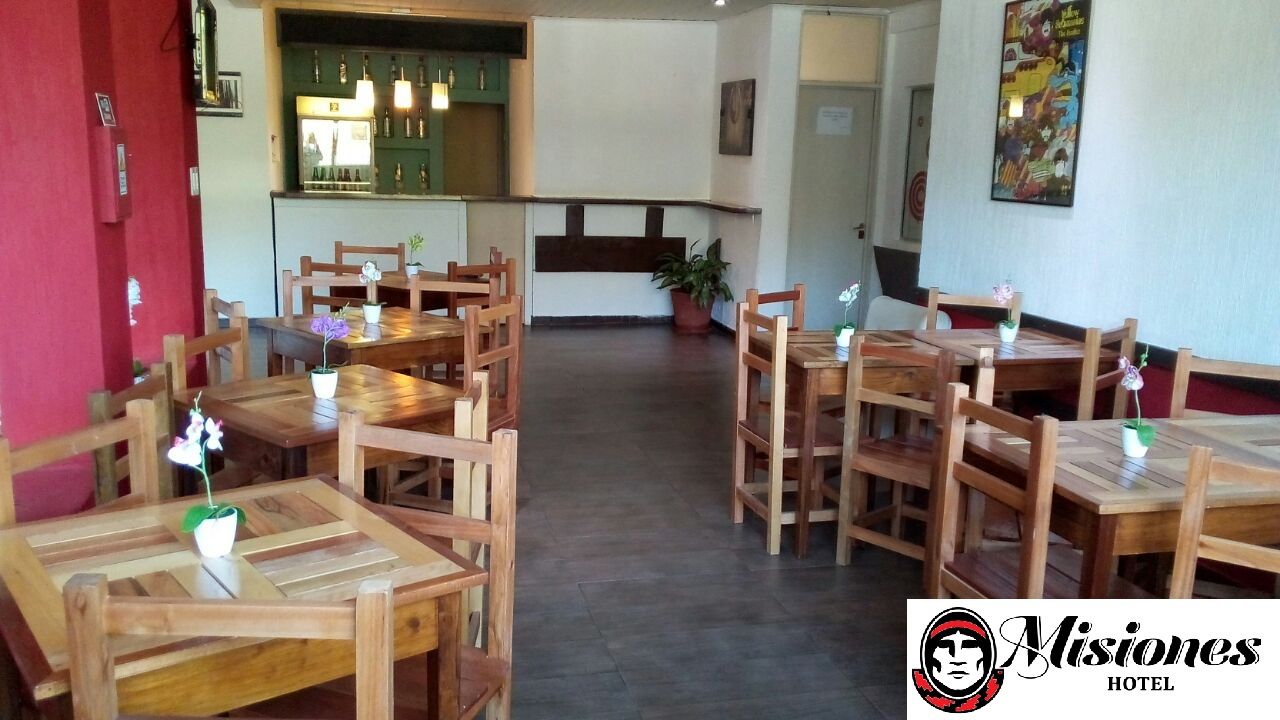 Nuevo Hotel Misiones 푸에르토이과수 외부 사진